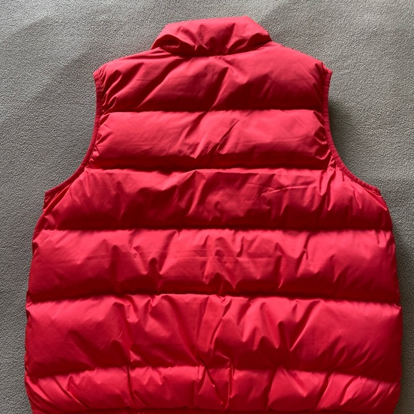 New (never worn) Levi’s Lydia Reversible Vest. - Picture 3 of 3